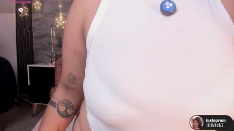 lilithcb_ online show from January 6, 2026, 7:06 pm