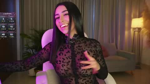 Lili  online show from September 28, 2025, 9:42 pm