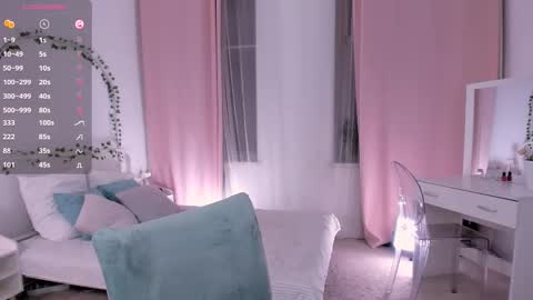 Snapshot of lilithlunna chatting on February 27, 2025, 2:21 am Lilith online show from February 27, 2025, 2:21 am