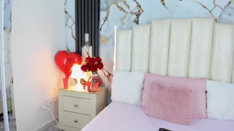 Lilith  online show from February 24, 2025, 7:11 am