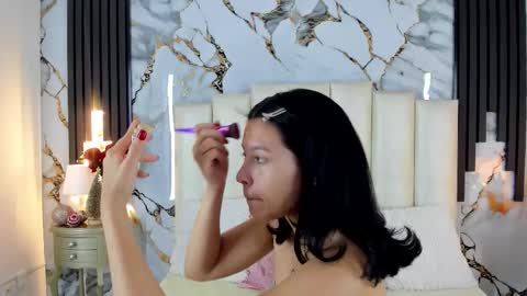 Lilith  online show from December 18, 2025, 4:40 am