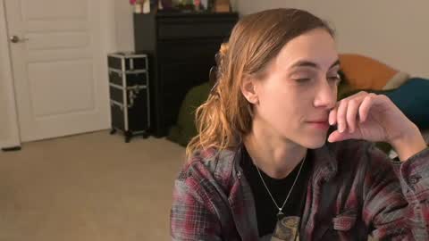 L online show from December 29, 2024, 1:13 am