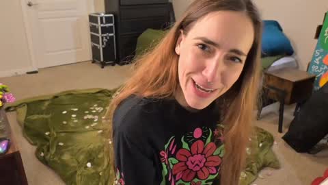 L online show from January 4, 2025, 1:10 am