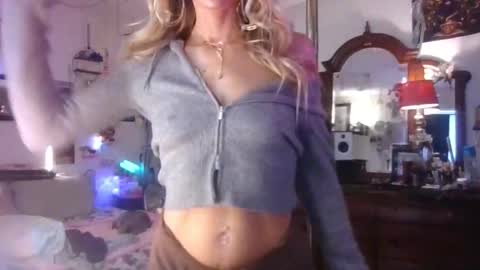 Lilithohfish online show from January 15, 2026, 5:49 pm