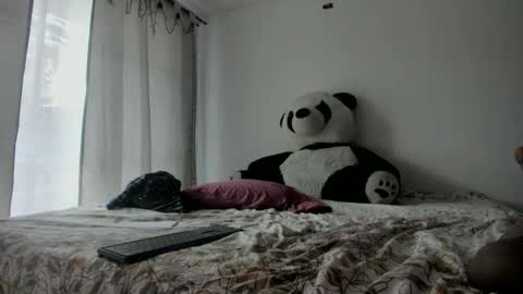 lilithsabeth online show from March 21, 2026, 4:54 pm