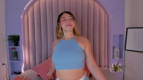 lilithsmith__ online show from November 27, 2025, 11:45 am