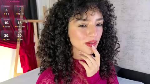 Snapshot of lilithsteinberg chatting on September 19, 2025, 6:41 pm jessi 3 online show from September 19, 2025, 6:41 pm