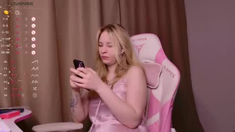 Melanie online show from May 29, 2026, 5:49 am