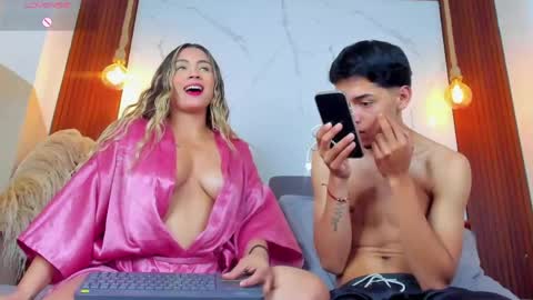 lillian_lee1 online show from April 19, 2026, 6:43 pm