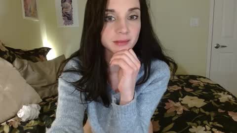 Lillian Rose online show from January 17, 2025, 4:39 am