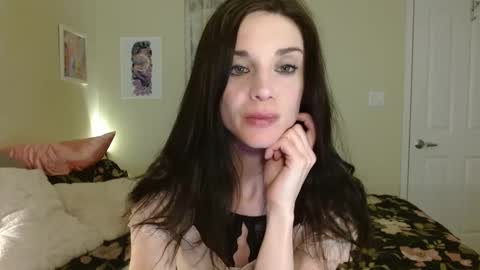 Lillian Rose online show from January 20, 2025, 3:48 am