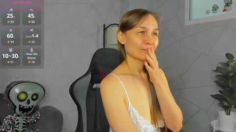 Snapshot of lillian_white1 chatting on November 1, 2025, 7:32 am lillian_white1 online show from November 1, 2025, 7:32 am