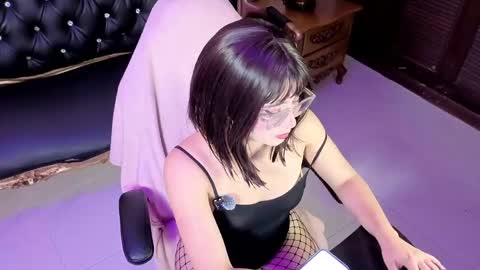 Snapshot of lillianderson chatting on May 13, 2026, 11:51 am lillianderson - Next stream start at 0700hs GTM-3 online show from May 13, 2026, 11:51 am