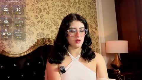 Snapshot of lillianderson chatting on May 27, 2026, 11:51 am lillianderson - Next stream start at 0700hs GTM-3 online show from May 27, 2026, 11:51 am