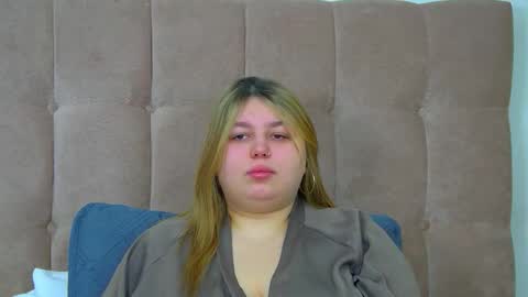 LillianHaig online show from February 1, 2026, 6:45 am