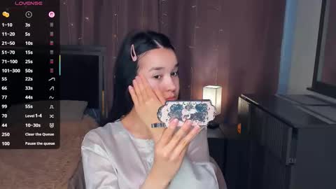 Celina Lillie online show from February 5, 2026, 9:36 am