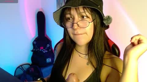 lillith_777 online show from February 4, 2026, 12:38 am