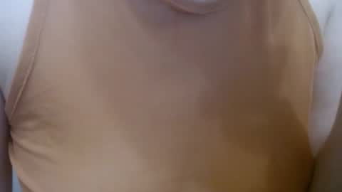 Lilu online show from September 25, 2025, 8:34 pm