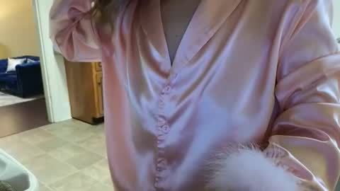 lilly_adams88 online show from March 10, 2026, 9:31 pm