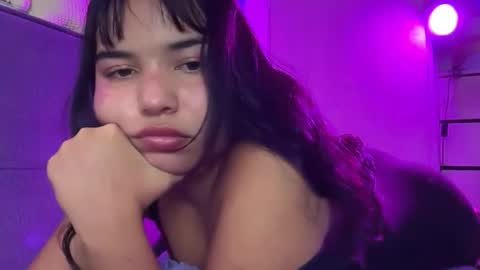 Snapshot of lilly_kinky chatting on March 9, 2026, 1:42 am Lilly online show from March 9, 2026, 1:42 am