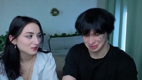 Kris Lilo online show from December 18, 2025, 1:50 pm