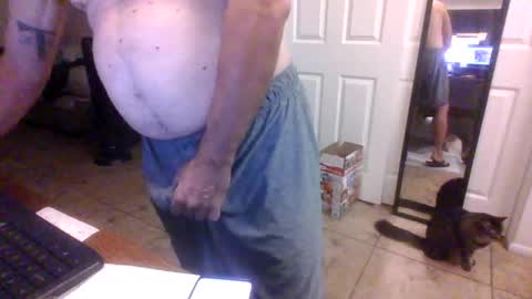 lilpackage69 online show from November 18, 2025, 1:44 am