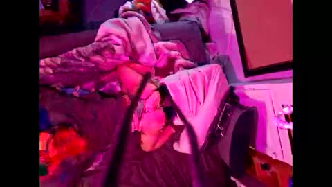 lilpluto12 online show from December 10, 2024, 6:44 am