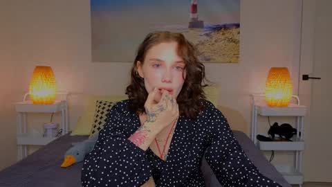 Snapshot of lilpupsonish chatting on January 24, 2025, 6:56 pm Jesse and Grace online show from January 24, 2025, 6:56 pm