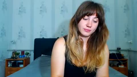 Snapshot of lilu_cute25 chatting on July 12, 2026, 3:47 pm lilu_cute25 online show from July 12, 2026, 3:47 pm
