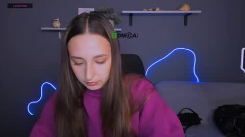 lilu_pink online show from October 2, 2025, 5:36 am