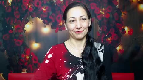 lilugrants online show from February 21, 2025, 7:21 pm