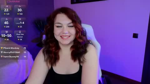 Lilu online show from March 6, 2025, 3:24 pm