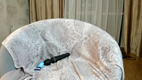 Snapshot of lily__love chatting on December 8, 2024, 3:02 pm LILY online show from December 8, 2024, 3:02 pm