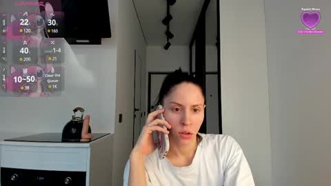 Snapshot of lily__love chatting on February 13, 2025, 11:50 am LILY online show from February 13, 2025, 11:50 am