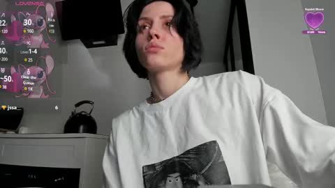 Snapshot of lily__love chatting on February 23, 2025, 6:56 pm LILY online show from February 23, 2025, 6:56 pm