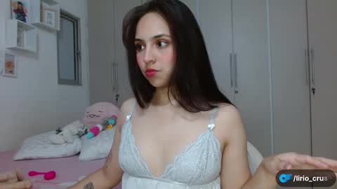 Snapshot of lily_crushx chatting on December 31, 2024, 7:20 am Lirio         online show from December 31, 2024, 7:20 am