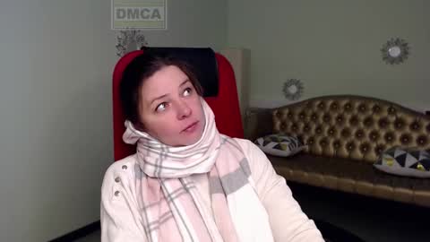 Snapshot of lily_flower7_ chatting on March 10, 2025, 3:45 am Lily online show from March 10, 2025, 3:45 am