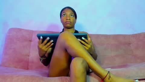 lily_high online show from July 22, 2026, 2:31 pm