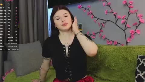 Lily online show from June 21, 2026, 10:18 am