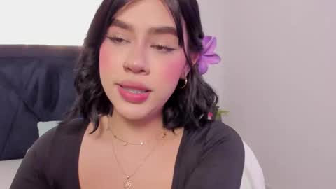 LilyWoodz online show from February 10, 2026, 7:07 pm