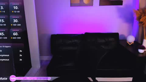 LILY online show from May 31, 2026, 6:09 pm
