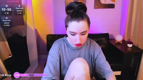LILY online show from June 4, 2026, 7:14 am