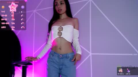 Liliana louise online show from February 9, 2026, 10:03 pm