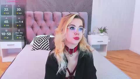 Snapshot of lilyrabbit chatting on October 20, 2025, 5:19 am Rose online show from October 20, 2025, 5:19 am