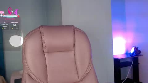 lilyred_ online show from July 3, 2026, 3:24 am