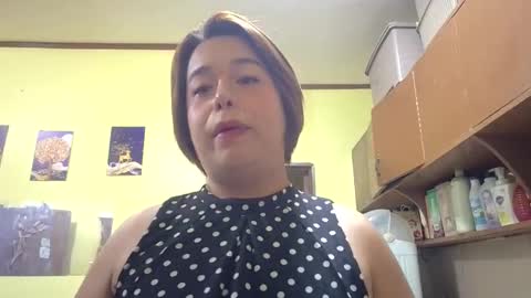 lilysette online show from May 17, 2026, 10:00 am