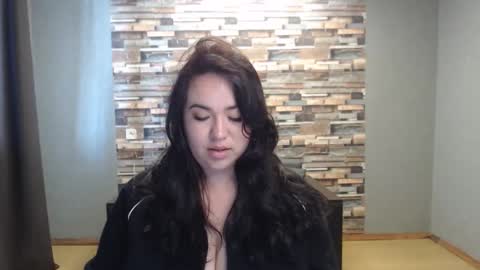 busty princess online show from May 16, 2026, 6:21 am