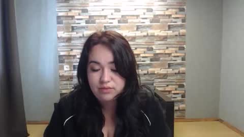 busty princess online show from May 16, 2026, 10:36 am