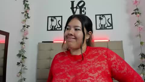 Lina Browm online show from April 15, 2026, 9:15 pm