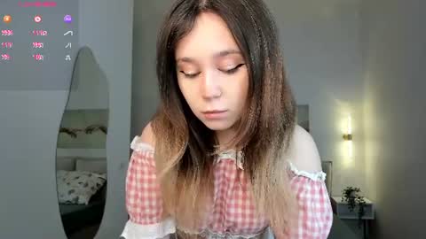 LIna online show from June 14, 2026, 6:48 am